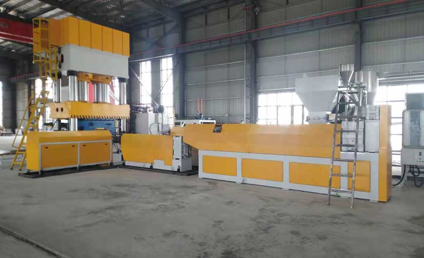 waste plastic extrusion machine